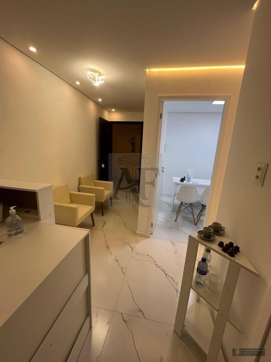 Comercial em Liberdade